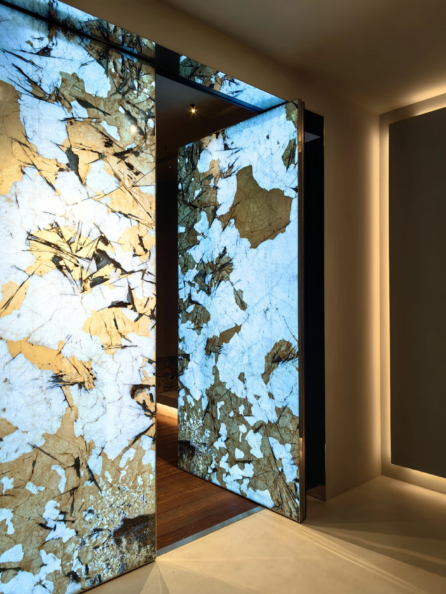 TINNO Backlit Semi-Precious Stone Doors | Luminous Luxury Entryways