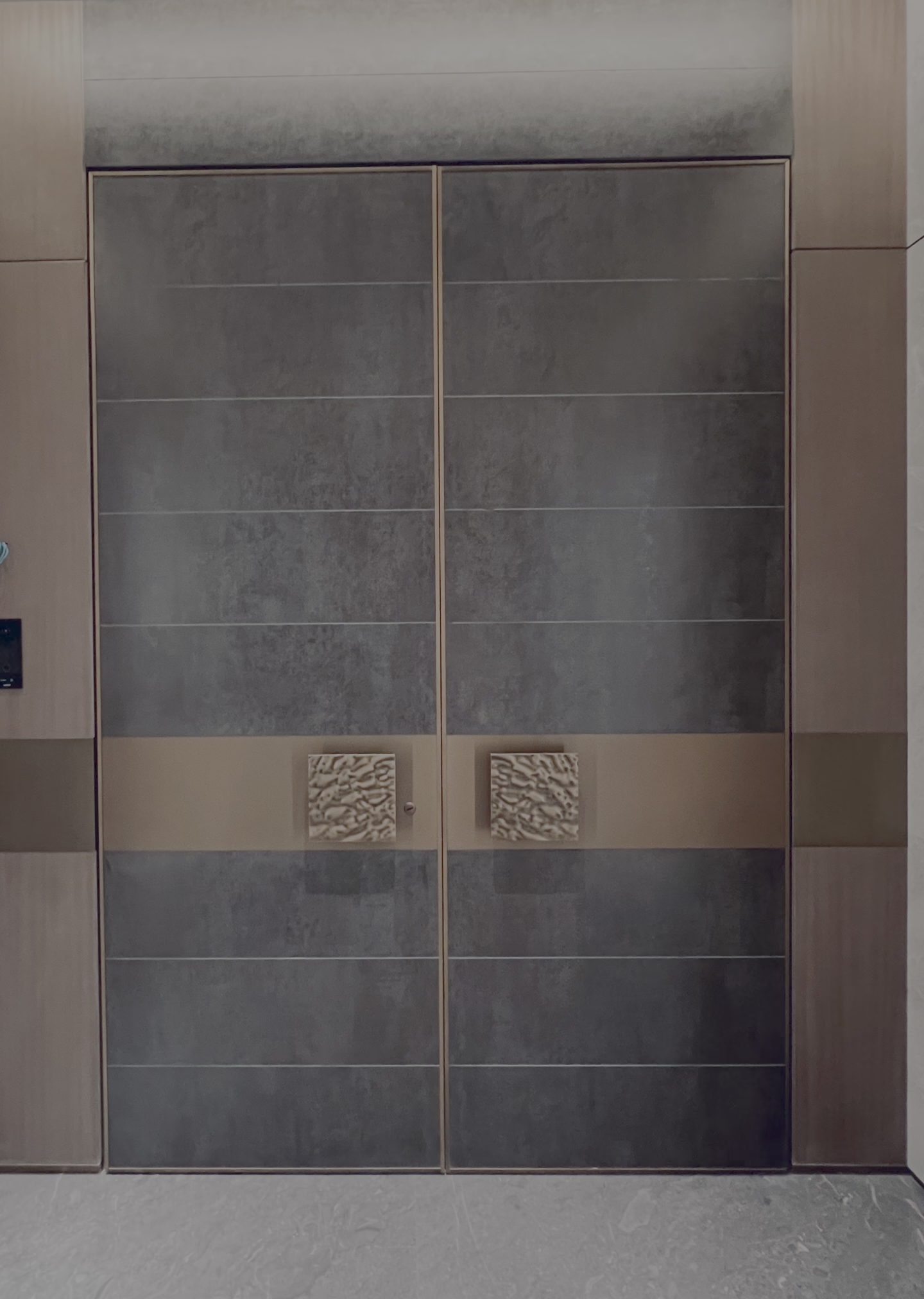 TINNO Grey Slate Spliced Texture Panel System Entry Door for Light Luxury Flat